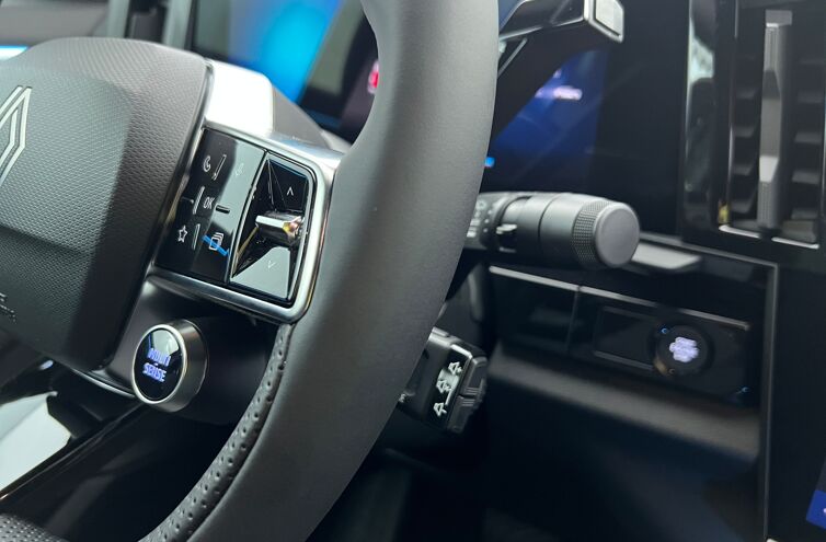 RENAULT Rafale SUV Hybride Essence