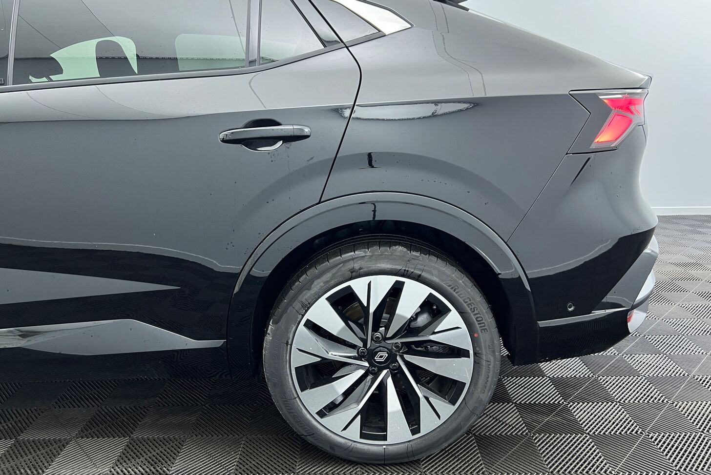 RENAULT Rafale SUV Hybride Essence