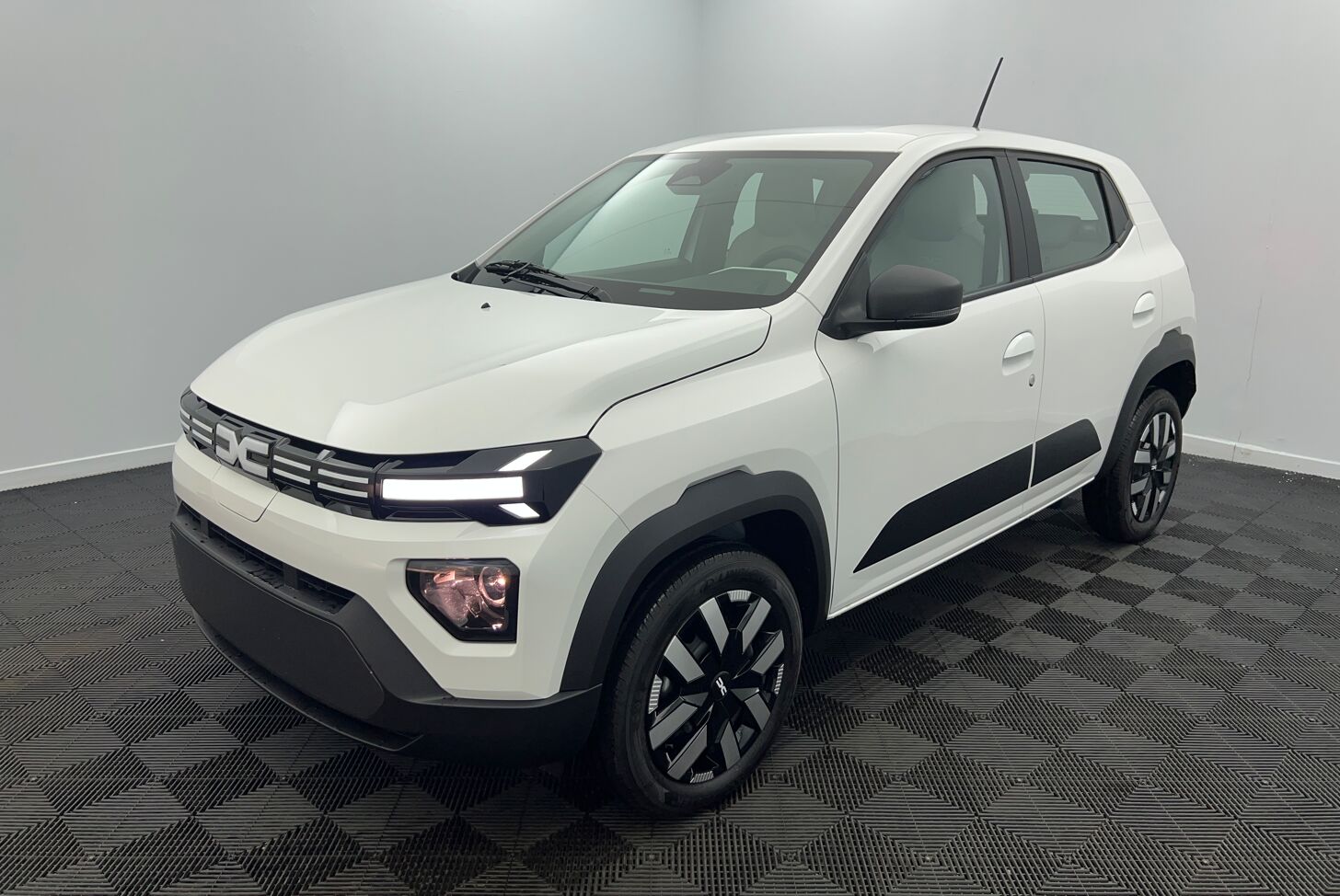 DACIA Spring Berline Electrique 