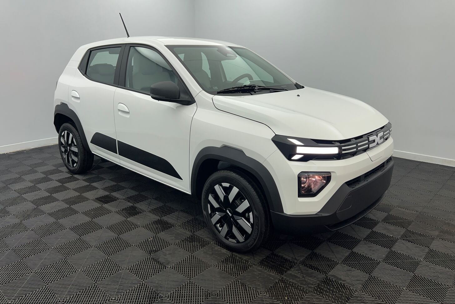 DACIA Spring Berline Electrique 