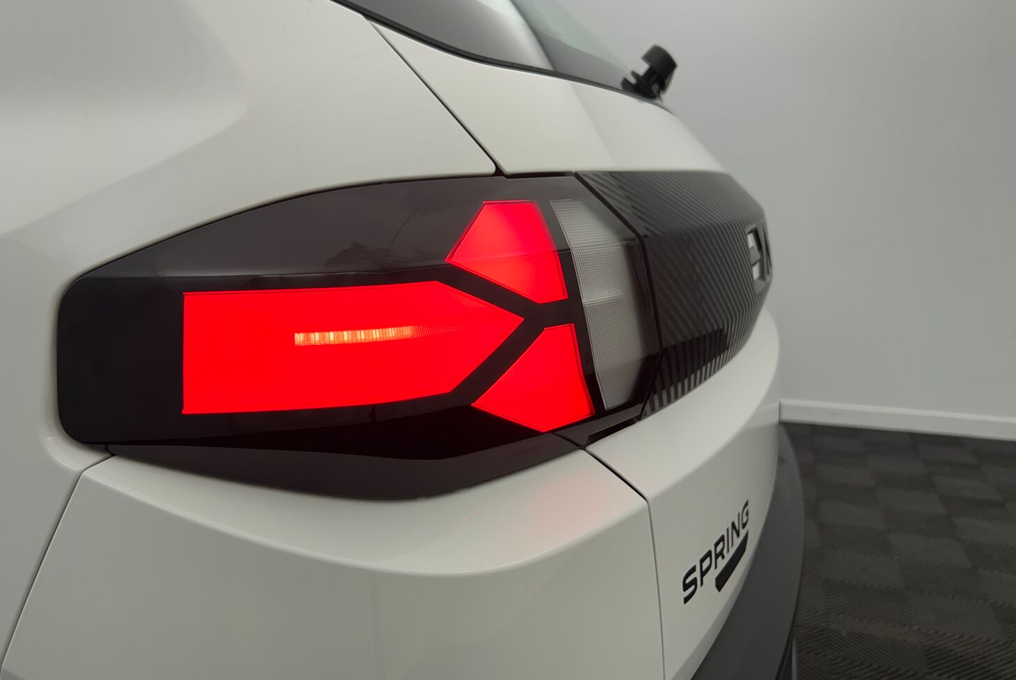 DACIA Spring Berline Electrique 