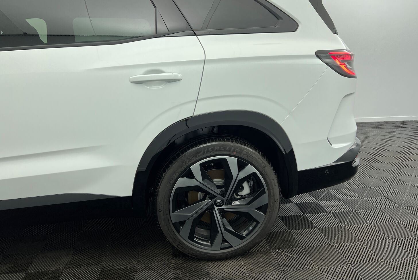 RENAULT Espace SUV Hybride Essence