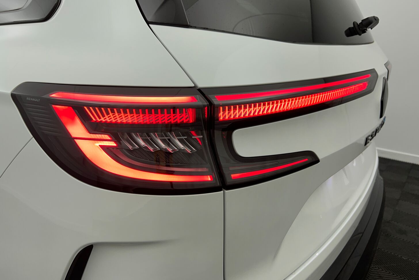 RENAULT Espace SUV Hybride Essence