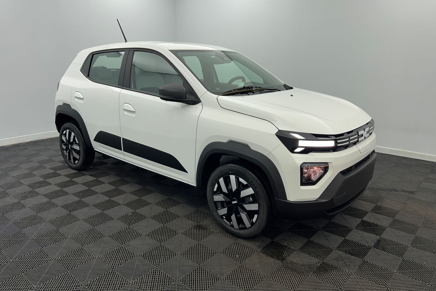 DACIA Spring Berline Electrique 