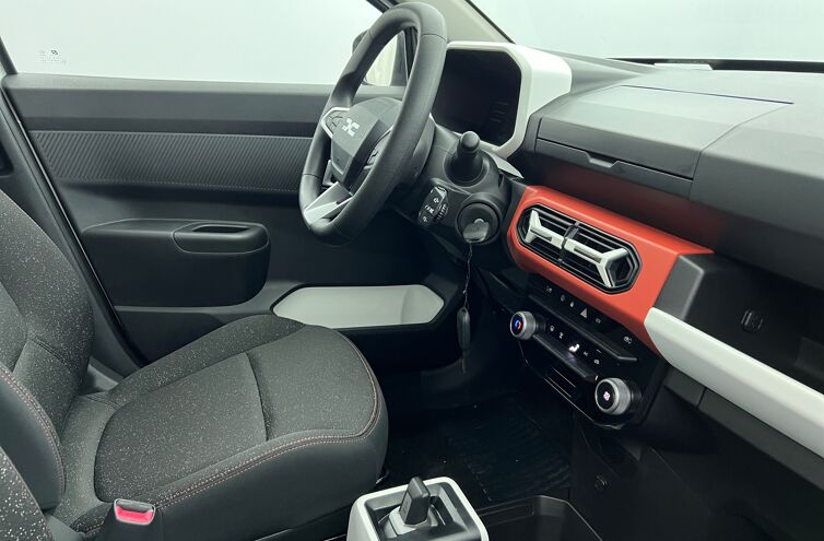 DACIA Spring Berline Electrique 