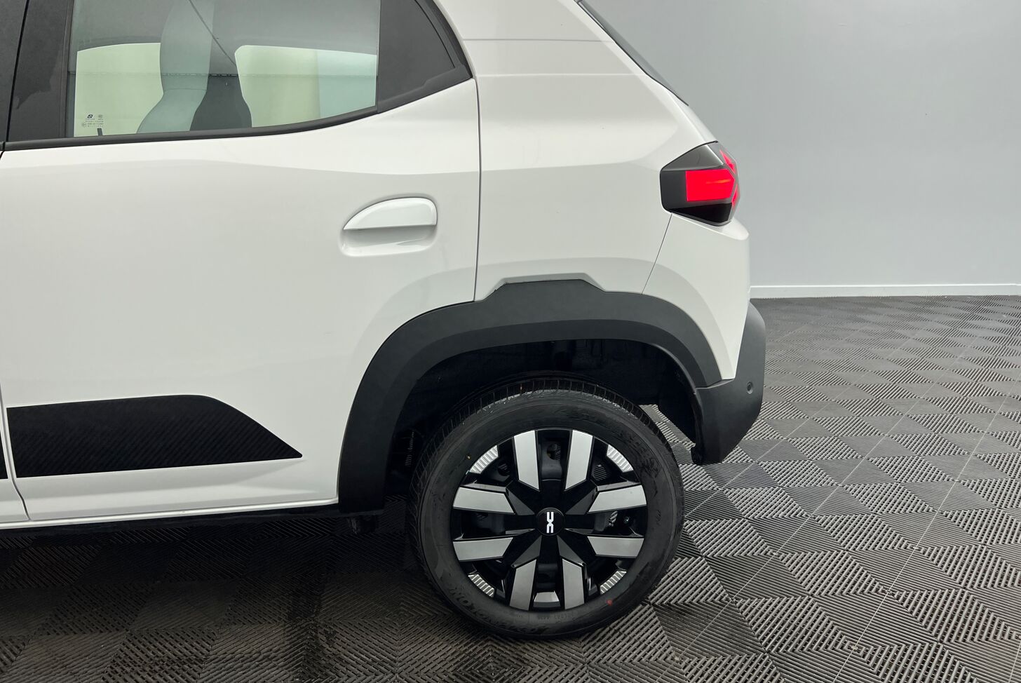 DACIA Spring Berline Electrique 