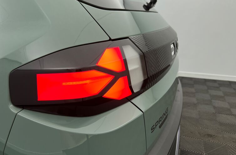 DACIA Spring Berline Electrique 