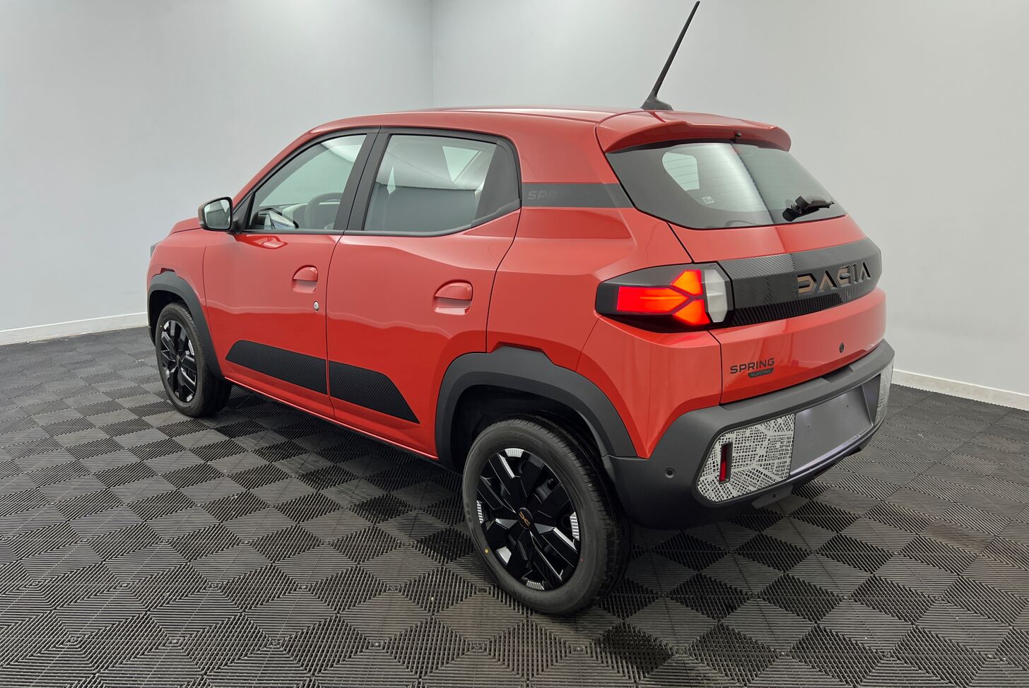 DACIA Spring Berline Electrique 