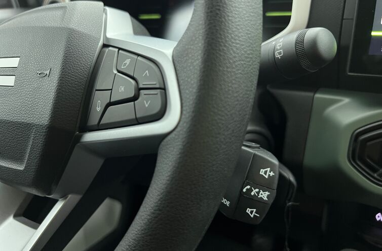 DACIA Spring Berline Electrique 