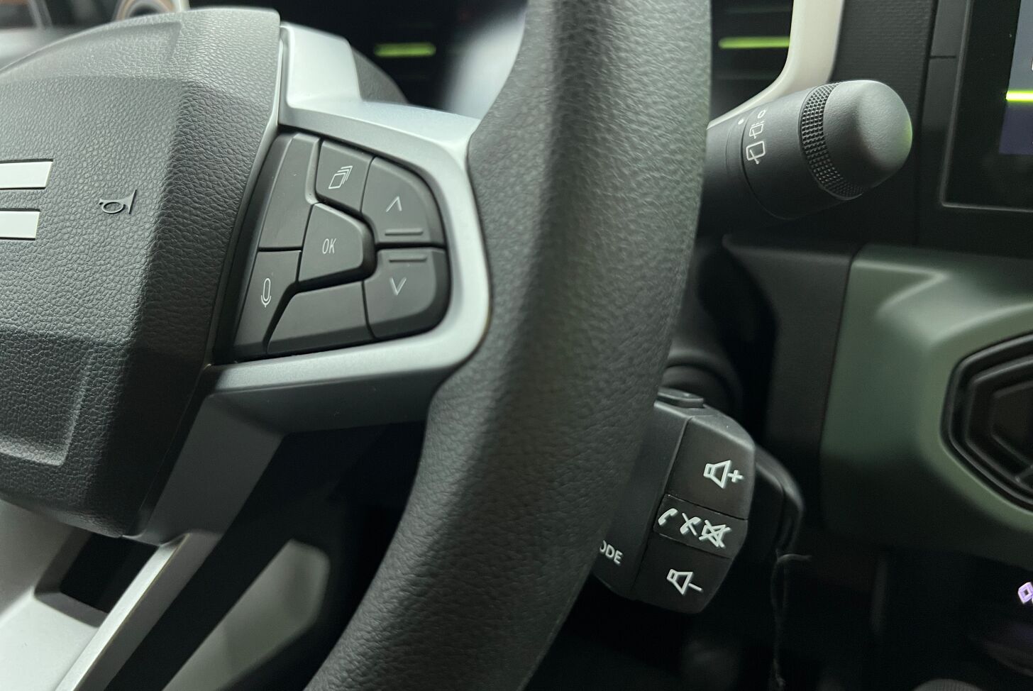 DACIA Spring Berline Electrique 