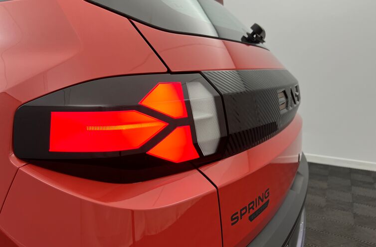 DACIA Spring Berline Electrique 