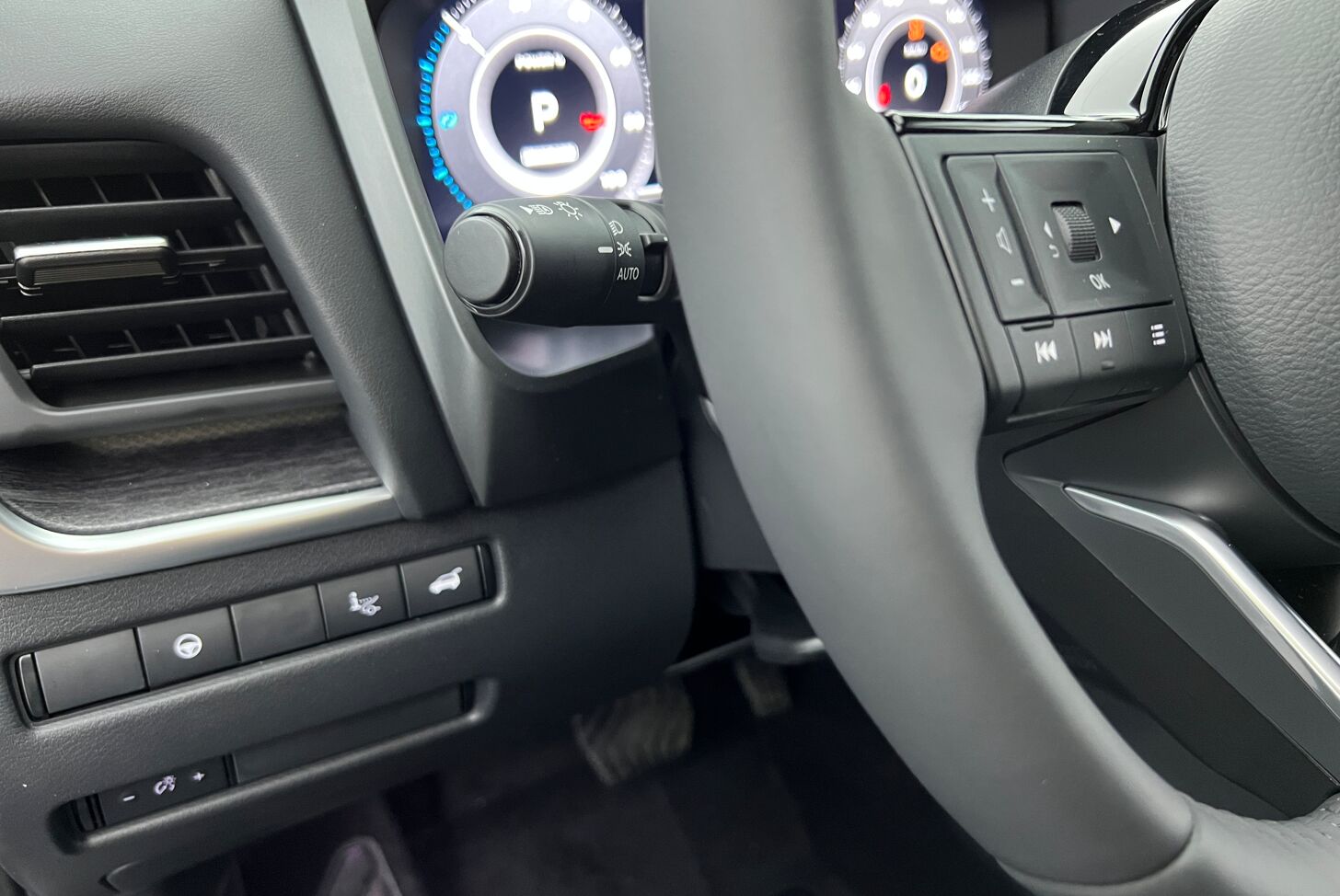 NISSAN Qashqai SUV Hybride Essence