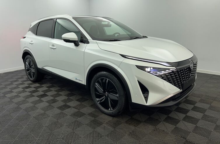 NISSAN Qashqai SUV Hybride Essence
