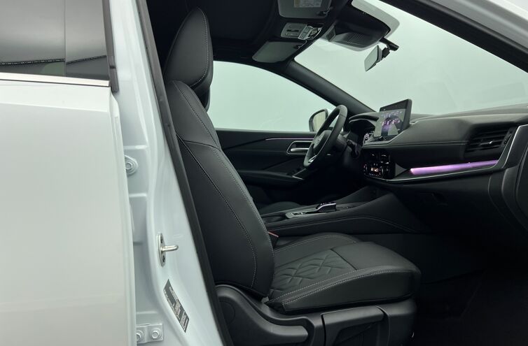 NISSAN Qashqai SUV Hybride Essence