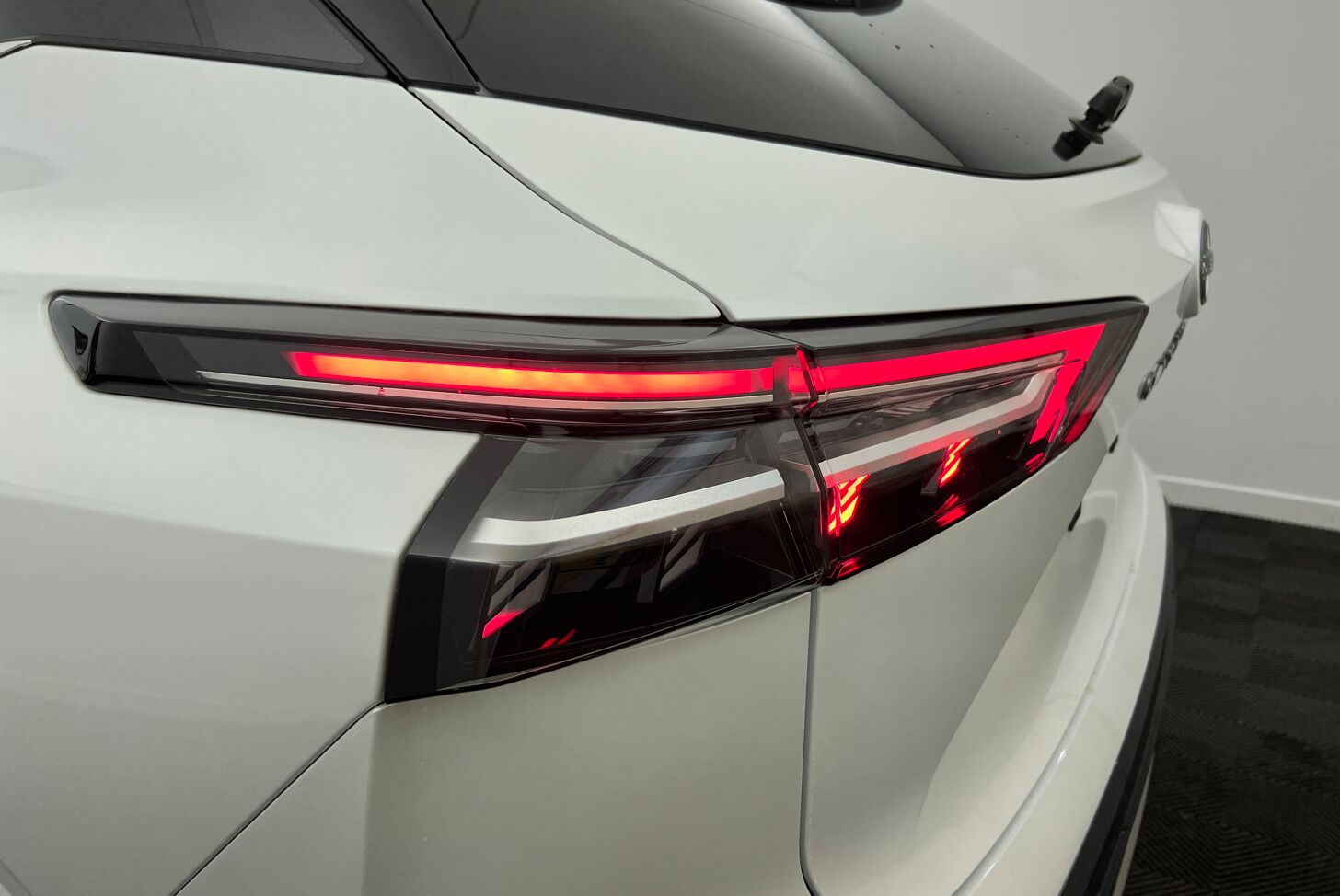 NISSAN Qashqai SUV Hybride Essence