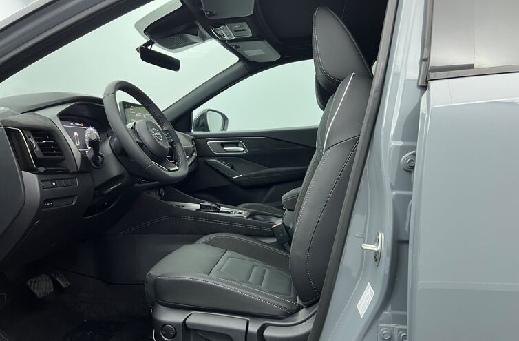 NISSAN Qashqai SUV Hybride Essence