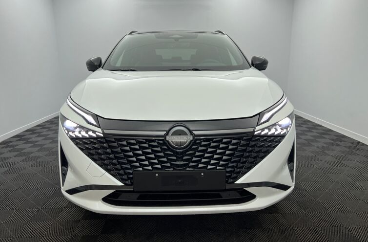 NISSAN Qashqai SUV Hybride Essence