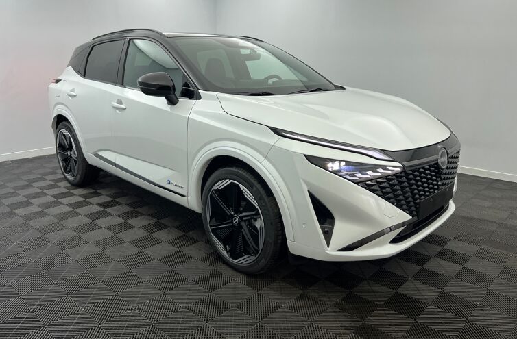 NISSAN Qashqai SUV Hybride Essence