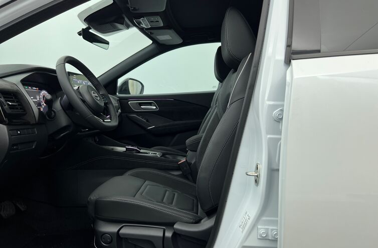 NISSAN Qashqai SUV Hybride Essence