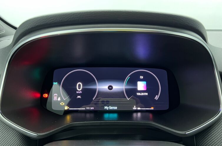 RENAULT Clio Berline Essence 