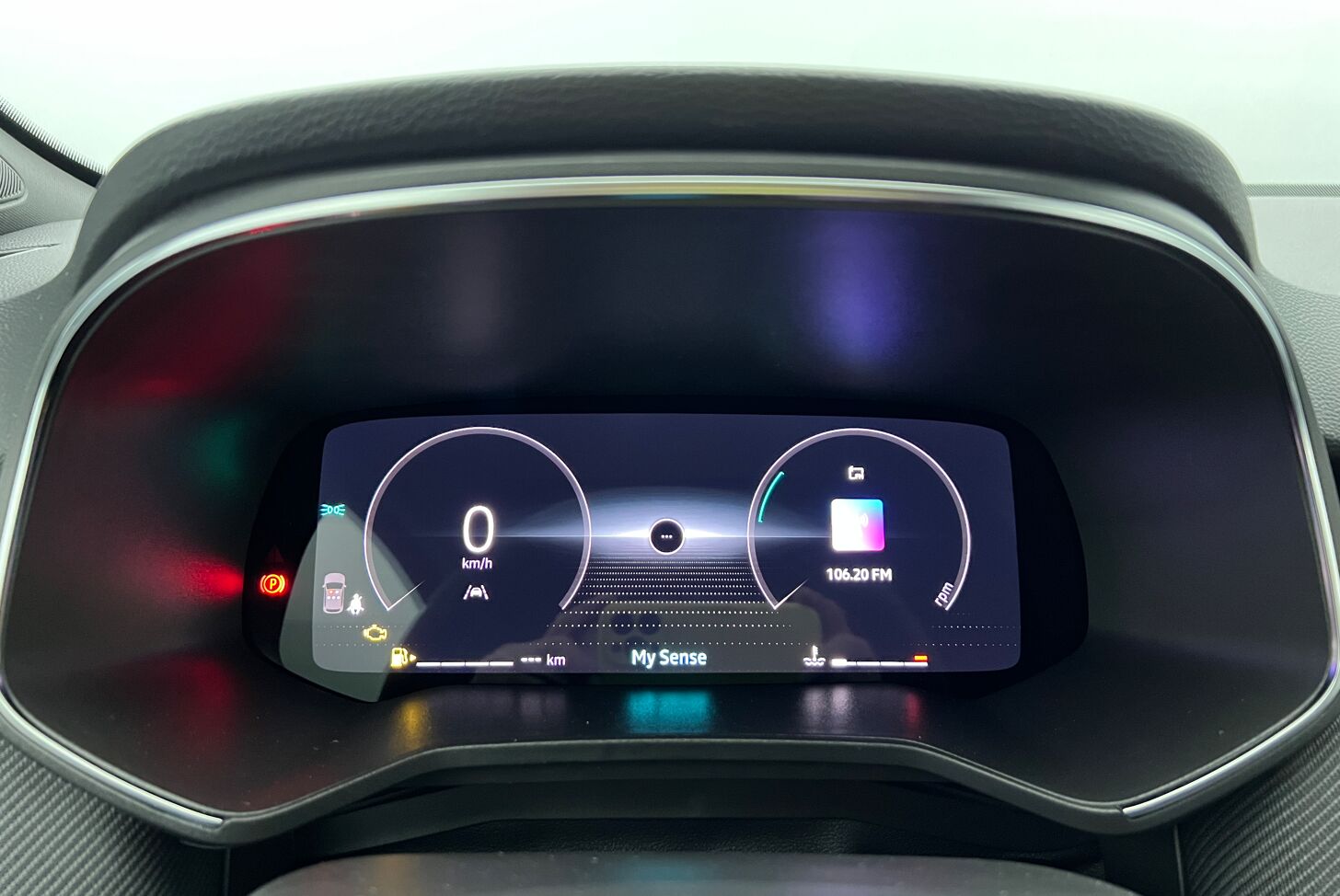 RENAULT Clio Berline Essence 