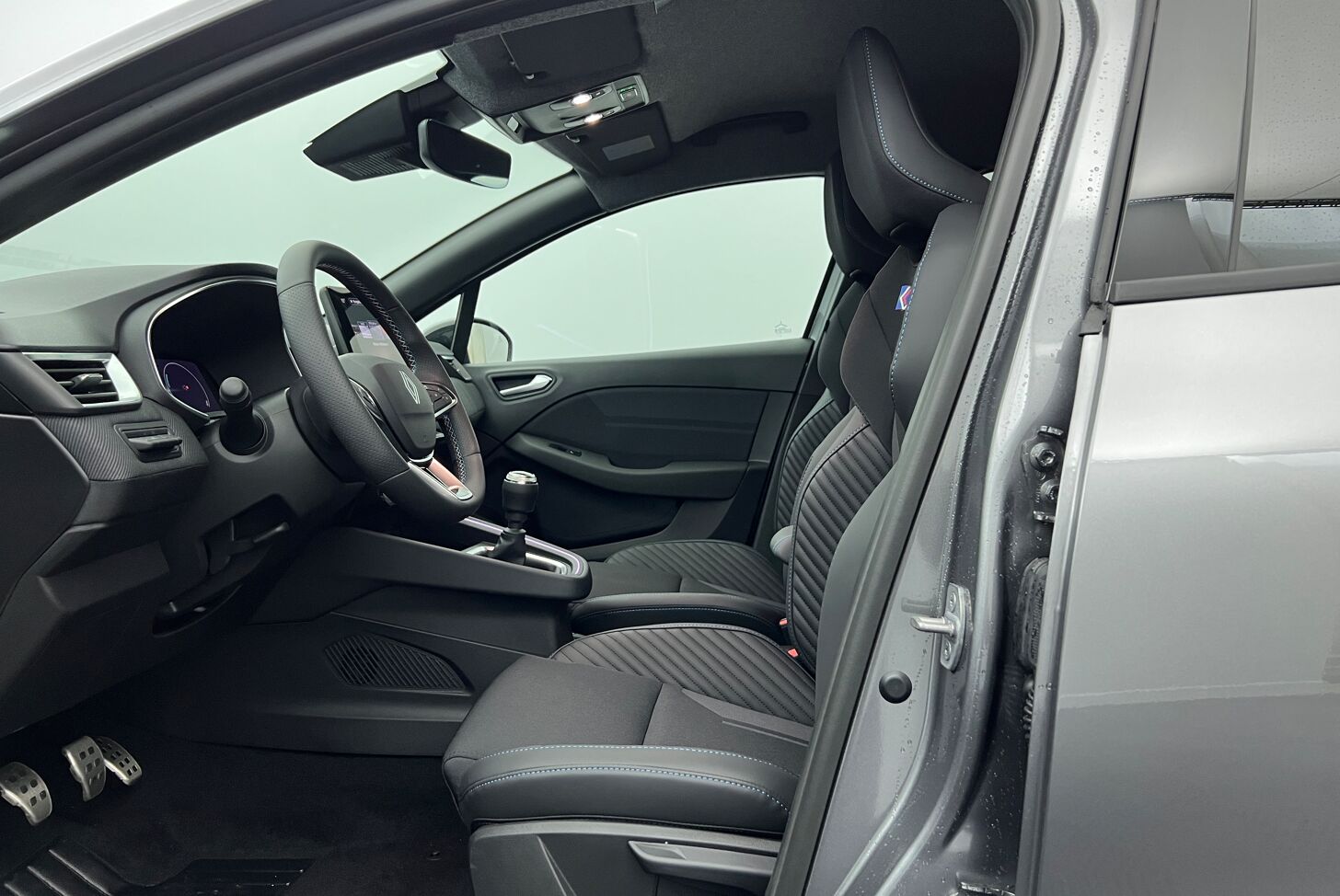 RENAULT Clio Berline Essence 