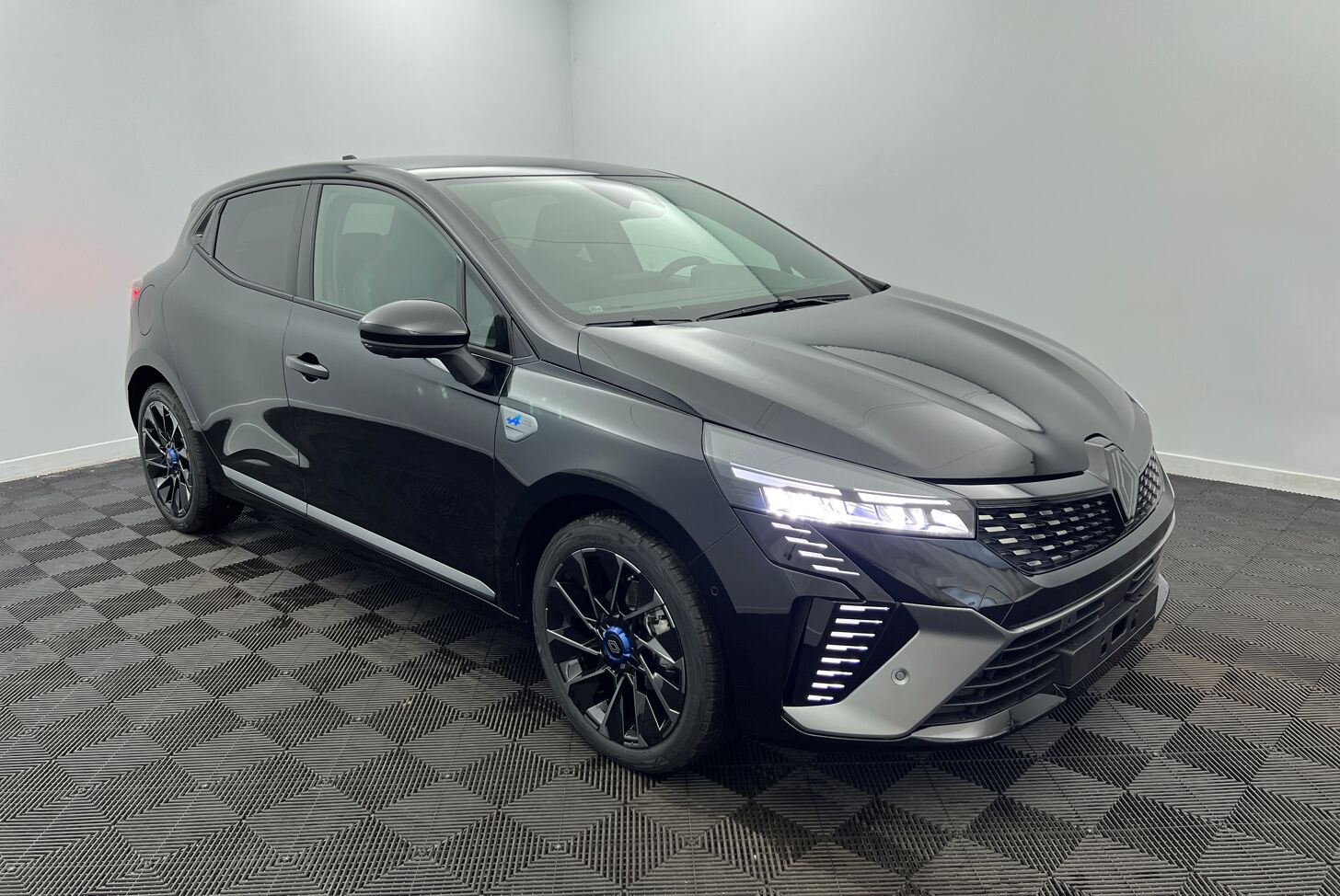 RENAULT Clio Berline Essence 