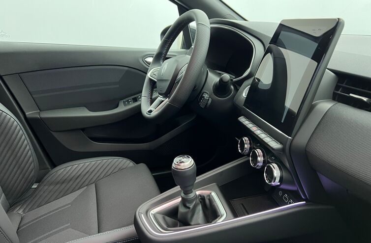 RENAULT Clio Berline Essence 