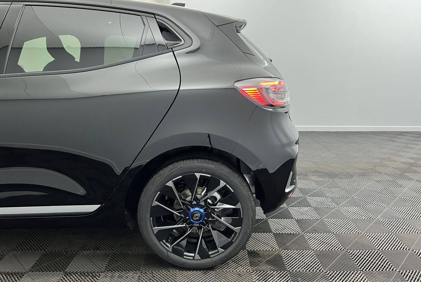 RENAULT Clio Berline Essence 