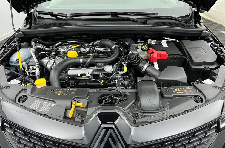 RENAULT Clio Berline Essence 