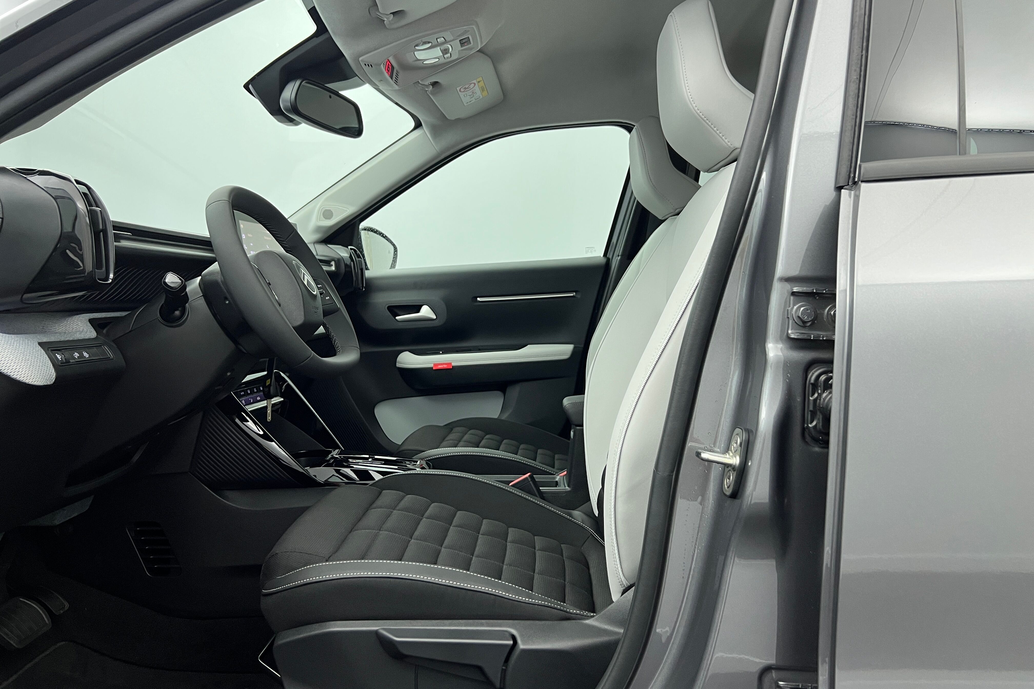 CITROEN C3 Aircross SUV Hybride — photo 12