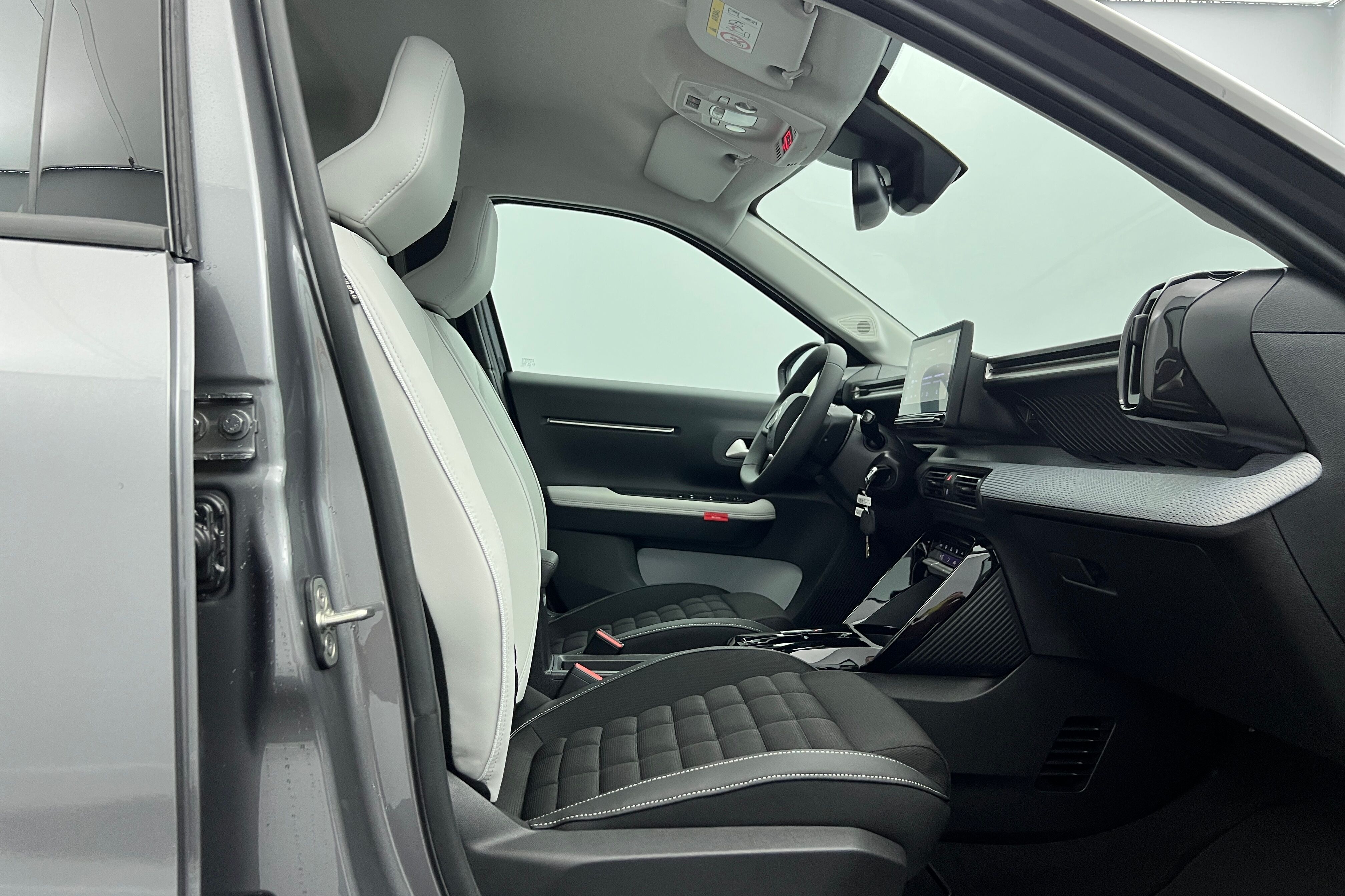 CITROEN C3 Aircross SUV Hybride — photo 13