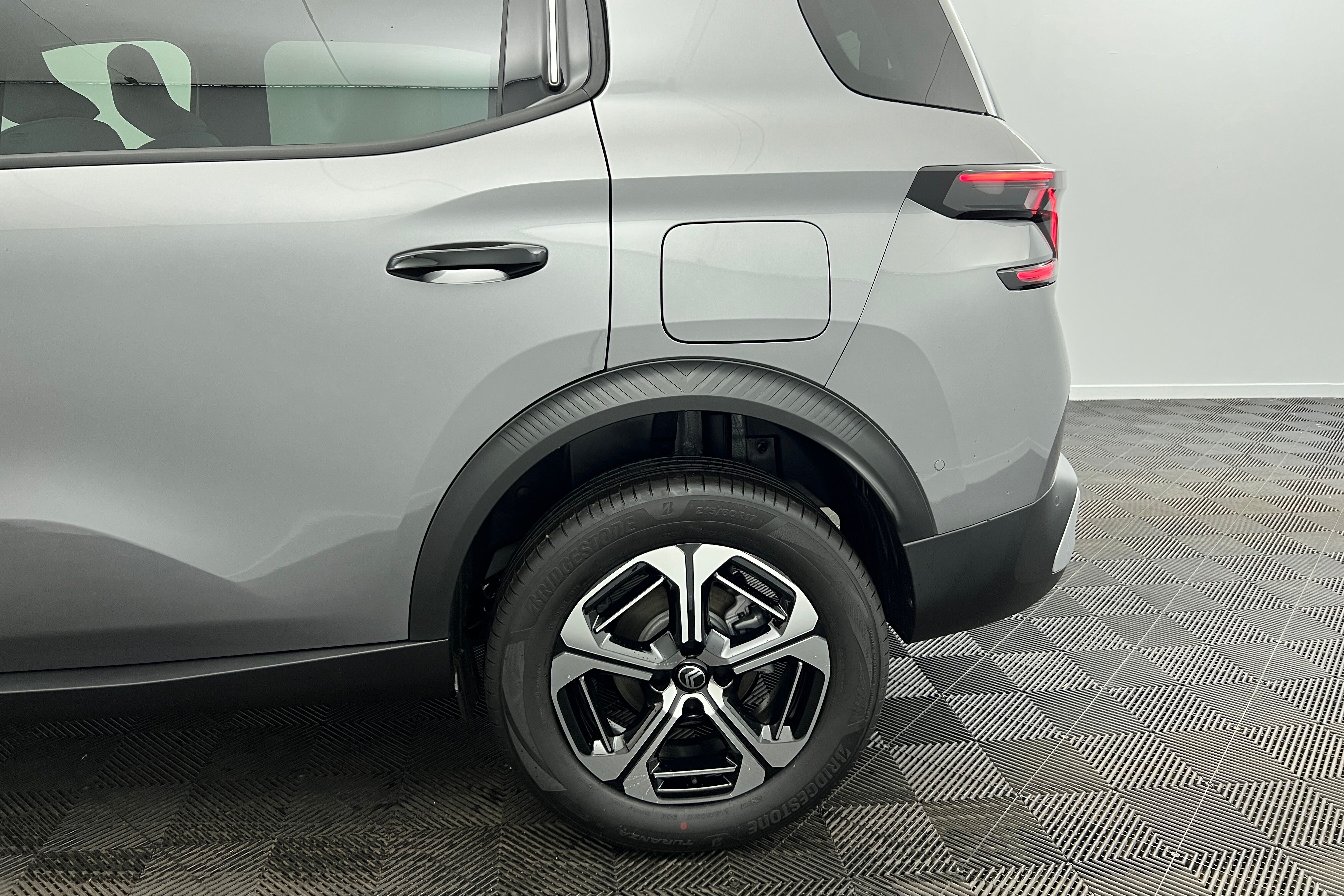 CITROEN C3 Aircross SUV Hybride — photo 19
