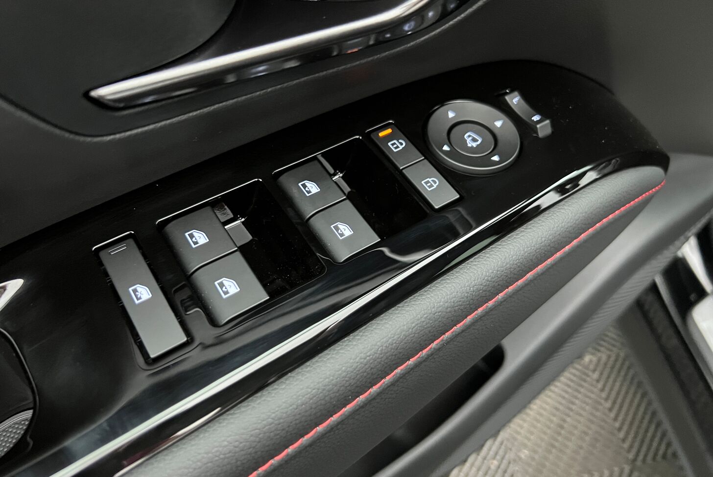 HYUNDAI Tucson SUV Hybride Essence