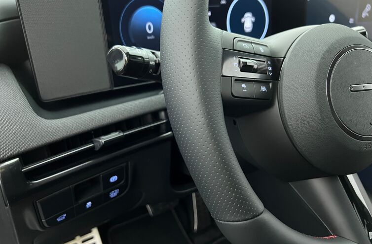 HYUNDAI Tucson SUV Hybride Essence