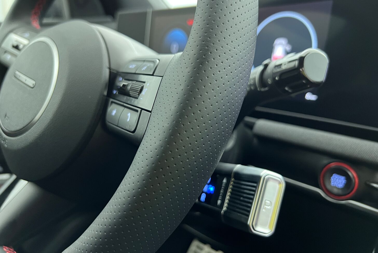 HYUNDAI Tucson SUV Hybride Essence