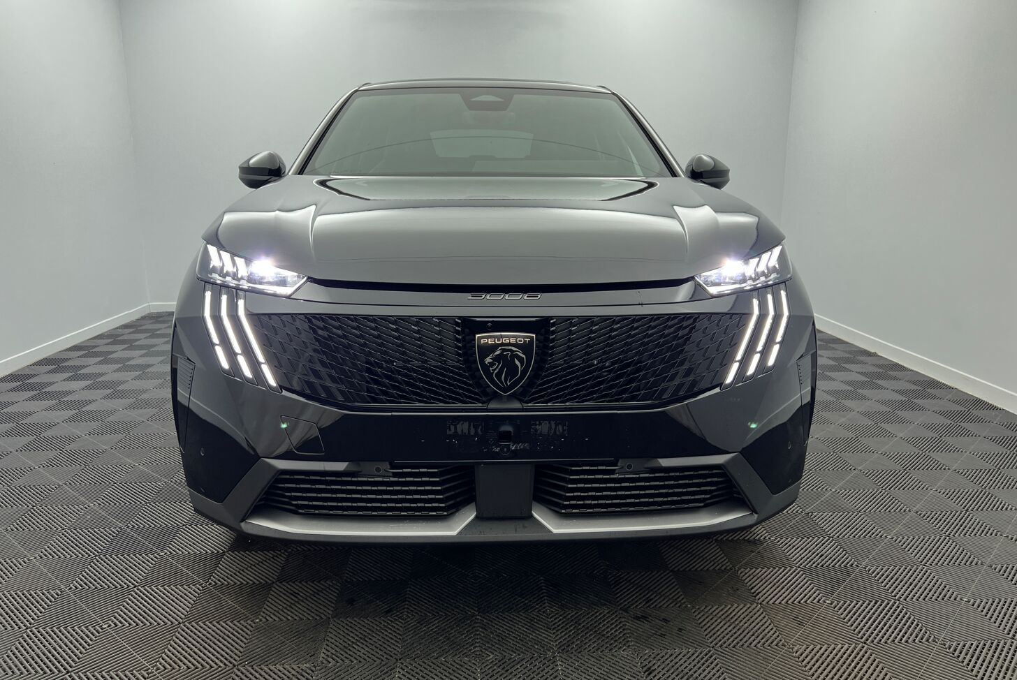 PEUGEOT 3008 SUV Hybride Essence