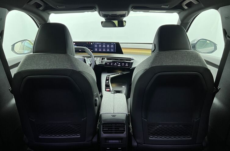 PEUGEOT 3008 SUV Hybride Essence