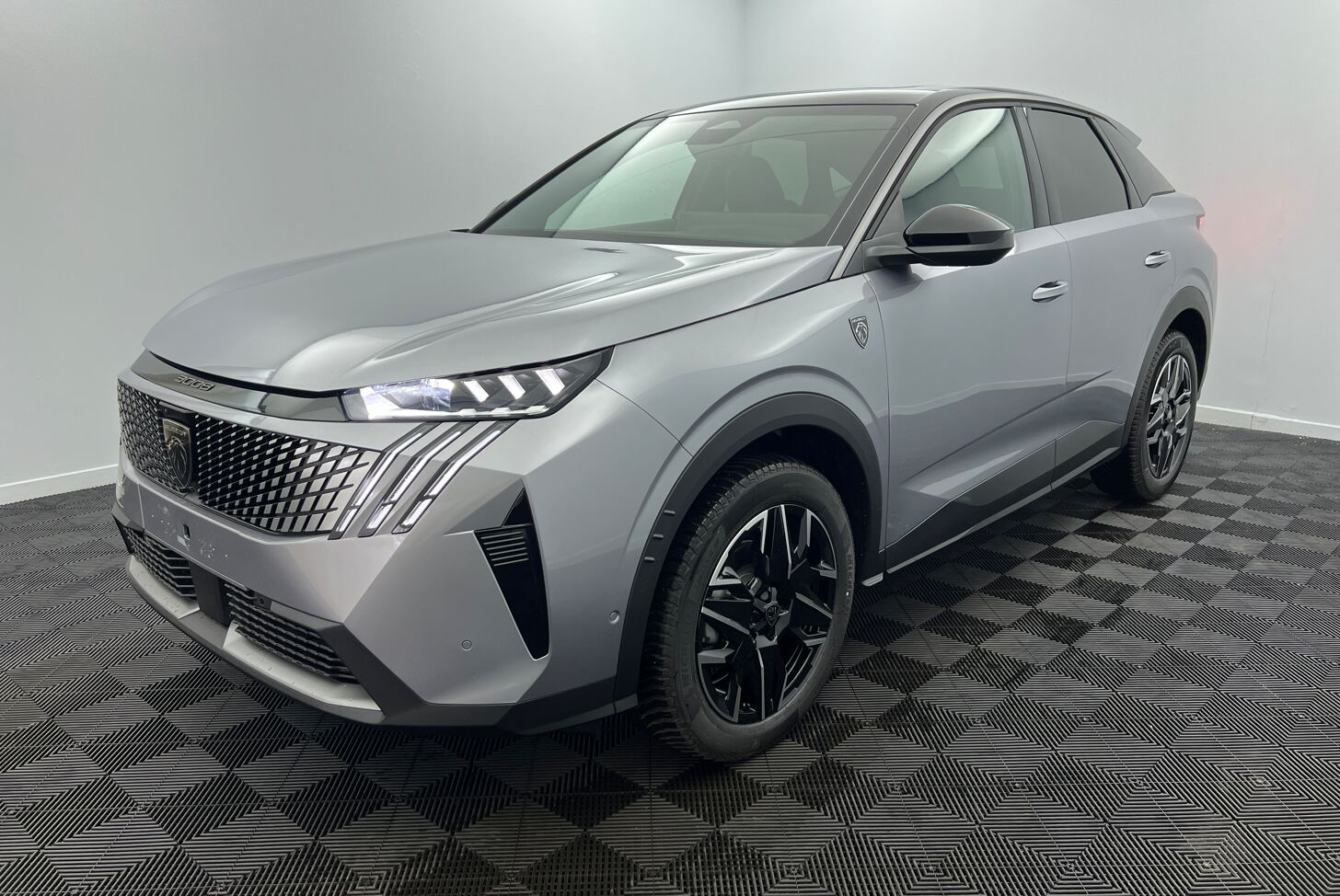 PEUGEOT 3008 SUV Hybride Essence