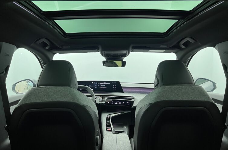 PEUGEOT 3008 SUV Hybride Essence