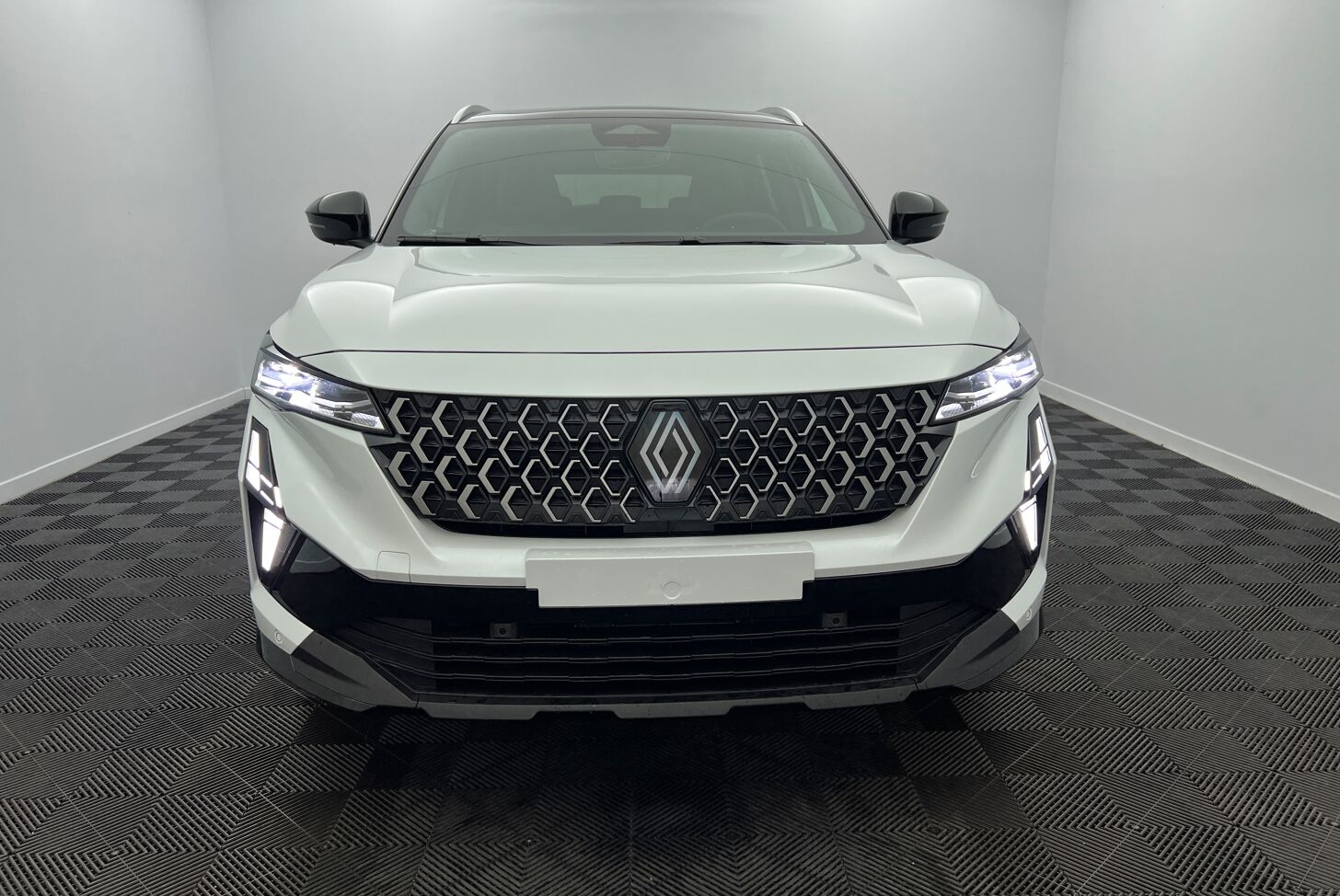 RENAULT Austral SUV Hybride Essence