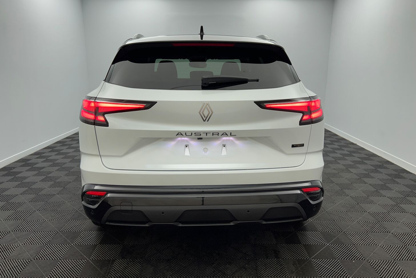 RENAULT Austral SUV Hybride Essence