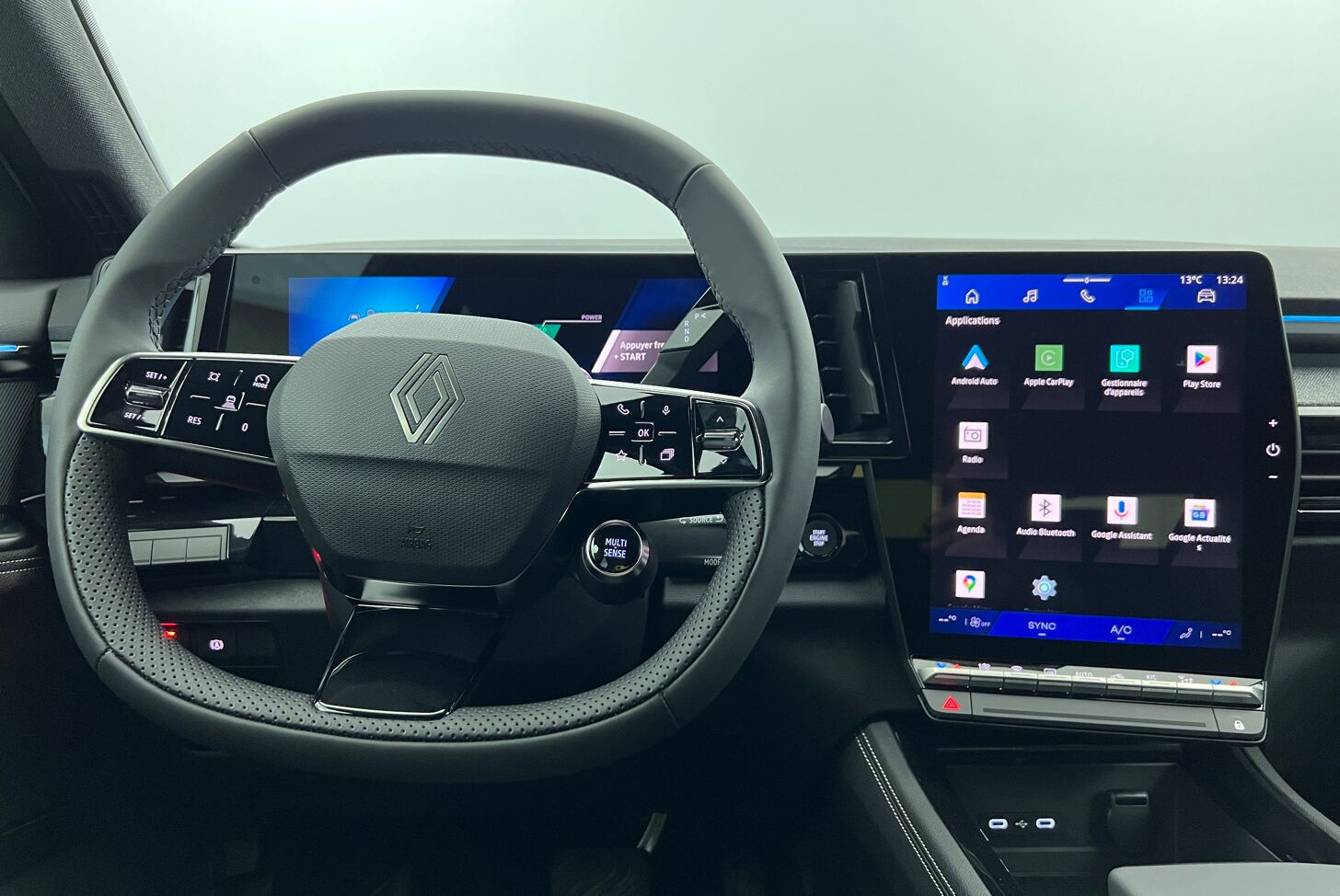 RENAULT Austral SUV Hybride Essence