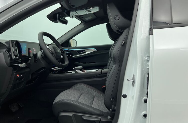 RENAULT Austral SUV Hybride Essence