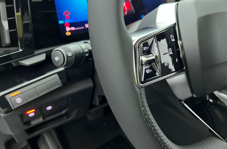 RENAULT Austral SUV Hybride Essence