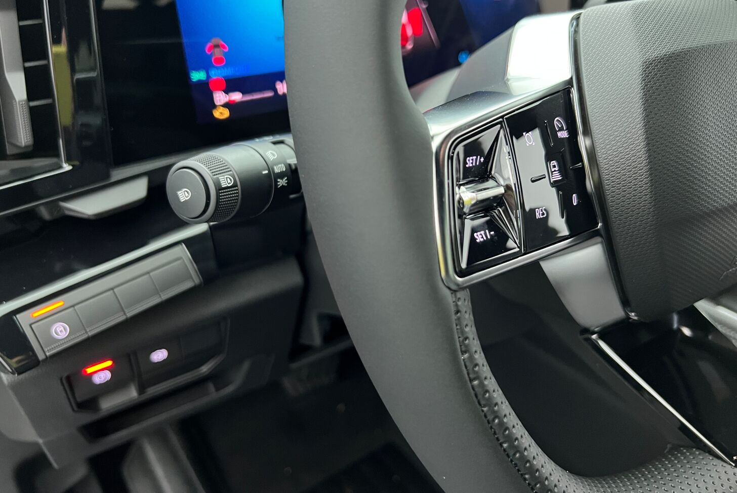 RENAULT Austral SUV Hybride Essence