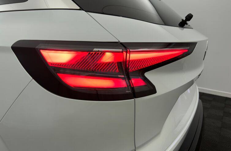 RENAULT Austral SUV Hybride Essence