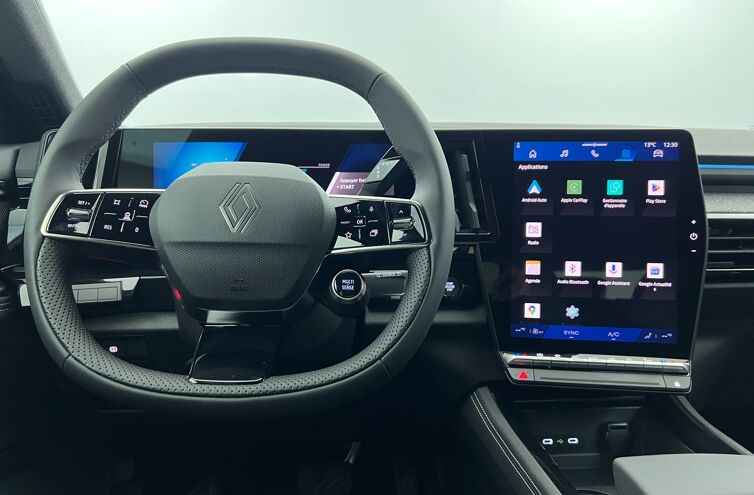 RENAULT Austral SUV Hybride Essence