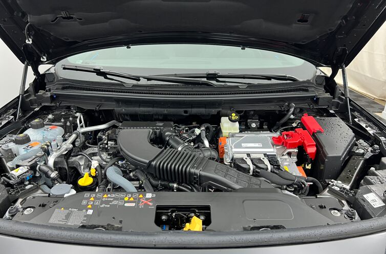 RENAULT Austral SUV Hybride Essence