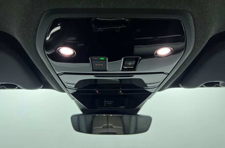 RENAULT Austral SUV Hybride Essence